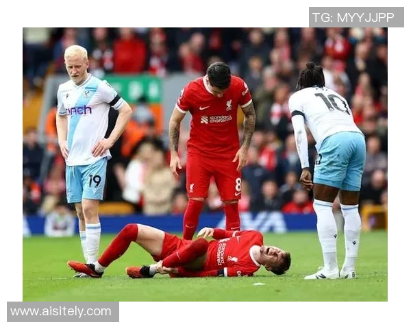 银幕上的绿茵传奇:那些在电影中闪耀的足球明星们 银幕上的绿茵传奇:那些在电影中闪耀的足球明星们